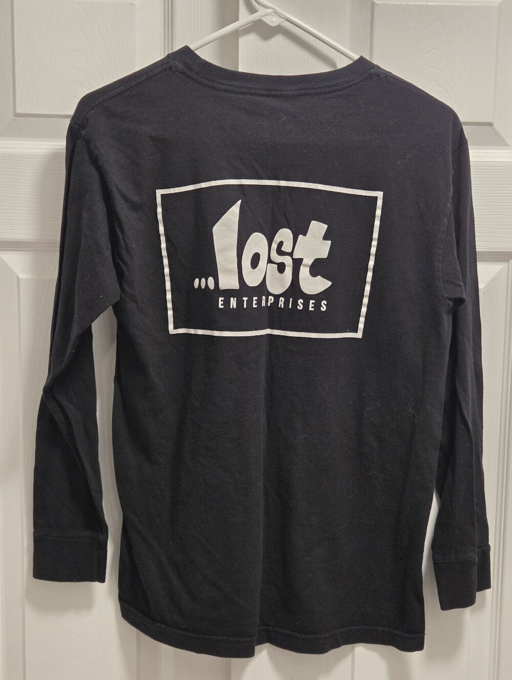 (5/$25) Lost Enterprises Black Graphic Tee - Small